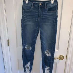 American Eagle Ripped Cropped Jeggings